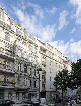 _Straßenansicht_ - 3 Zimmer Terrassenwohnung in Berlin