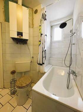 Badezimmer - Etagenwohnung mit 63,00 m² in Essen / Frohnhausen zum Kaufen