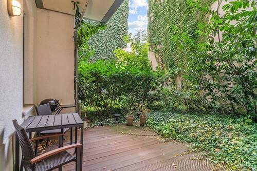 Terrasse - 2 Zimmer Etagenwohnung in Berlin-Moabit