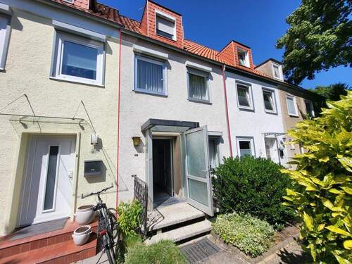 Objektansicht - Reihenmittelhaus mit Garten in Lübeck-St. Gertrud (Marli)