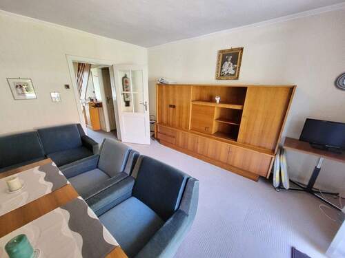 EG: Wohn-/Esszimmer - 