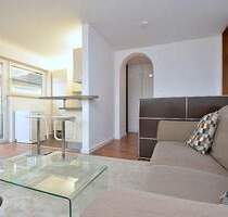 Modern möblierte Wohnung mit Balkon in Stuttgart Plieningen