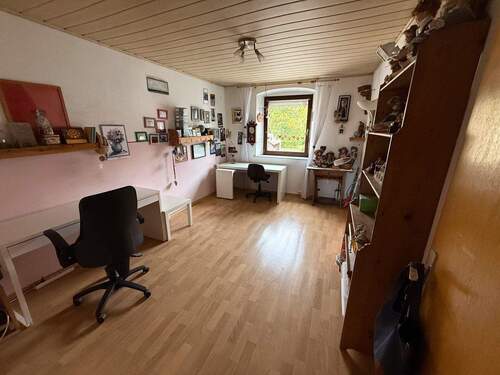Schlafzimmer 3 - 