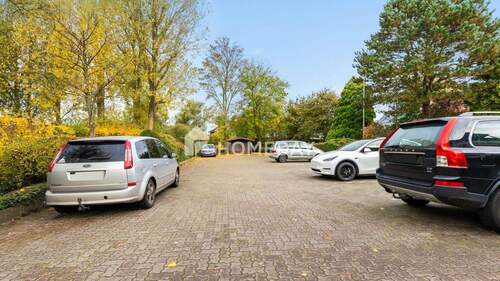 Parkplatz 1 - 