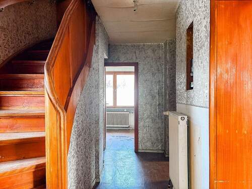 Flur EG - Einfamilienhaus mit 105,50 m&sup2; in Wedemark zum Kaufen