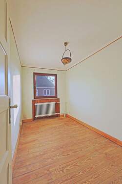 Zusätzliches, halbes Zimmer ohne Dachschrägen - 