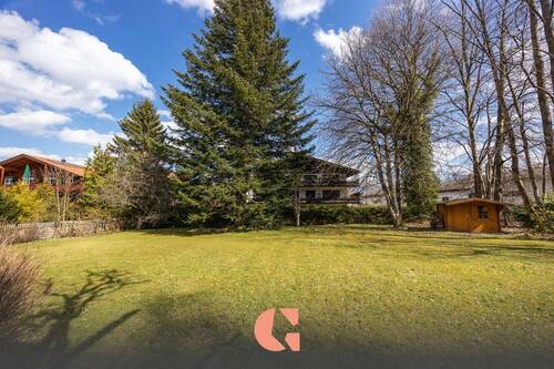 Blick Richtung Osten - Bachrauschen - die Melodie dieses Ortes! Seltenes Baugrundstück in absolut ruhiger Lage