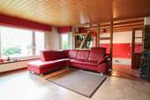 Wohnbereich - 9 Zimmer Einfamilienhaus zum Kaufen in Stuttgart
