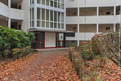 Hauseingang - 2 Zimmer Etagenwohnung in Bremen