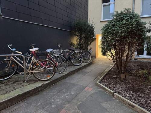 Fahrradstellplätze im Innenhof - 