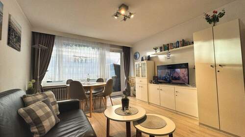 14-1659 Wohnzimmer - 