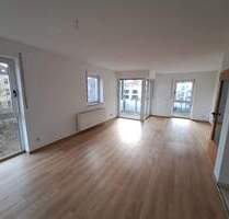 *Besichtigungen bitte telefonisch abstimmen* 3 - Raumwohnung - ab sofort frei - Gotha