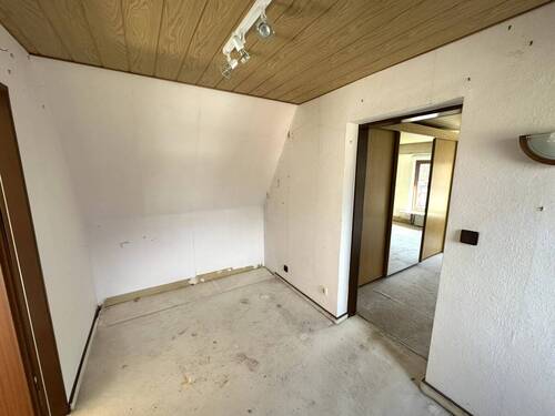 Ankleidezimmer im OG - 