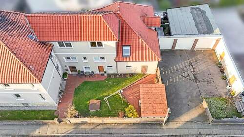 Drohnenaufnahme_4 - Mehrfamilienhaus, Wohnhaus mit 280,00 m&sup2; in Ronnenberg zum Kaufen