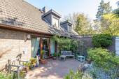 Großzügige Terrasse mit... - 