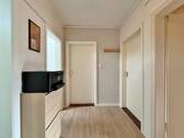 Flur zum Mansardenzimmer unter dem Dach - 