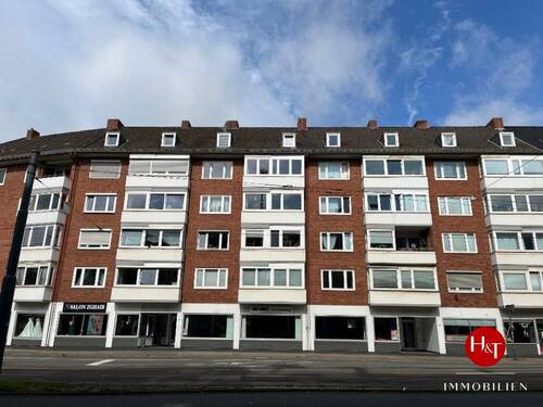 Wohnung zu verkaufen Bremen Stefanieviertel – H & T Immobilien - Mitten im Geschehen! - Vier-Zimmer-Apartment auf zwei Etagen!