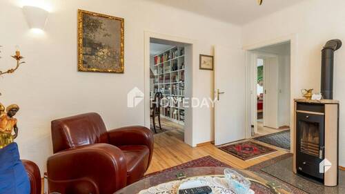 1. OG Wohnzimmer 2 - 