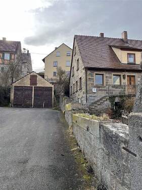 Bild2 - 6 Zimmer Mehrfamilienhaus, Wohnhaus zum Kaufen in Creglingen-Reinsbronn