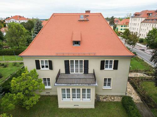 Hausansicht - Einfamilienhaus mit 322,00 m&sup2; in Dresden zum Kaufen