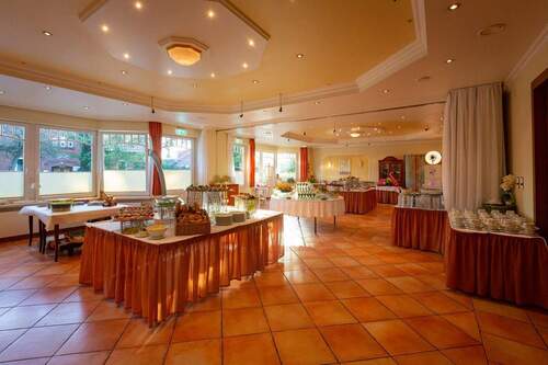 Gastronomie-Saal1-1 - 