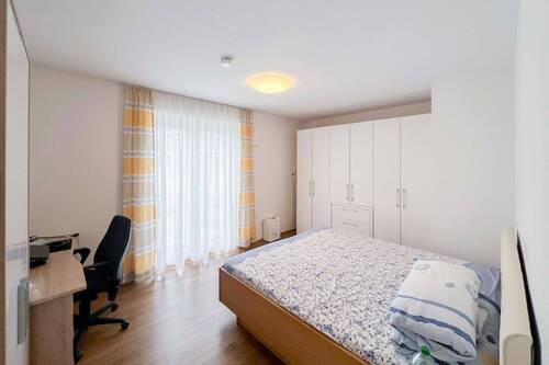 Schlafzimmer - Einfamilienhaus in München zum Kaufen