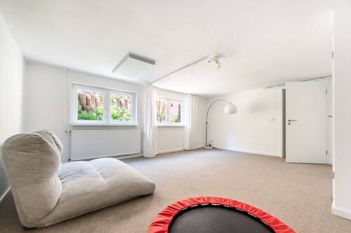 Home-Office im Keller - 