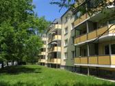 Balkonansicht - Etagenwohnung mit 60,00 m&sup2; in Chemnitz zur Miete