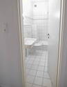 WC und Dusche_innenliegend - 3 Zimmer Etagenwohnung in Singen