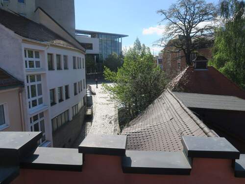 Blick zum Kornmarktcenter.JPG - 
