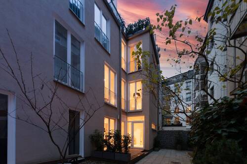 Außenansicht - AIGNER - Stilvolles Stadthaus in Bestlage des Glockenbachviertels