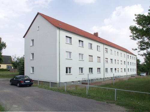 Bild 3 - 2 Zimmer Etagenwohnung zur Miete in Riesa