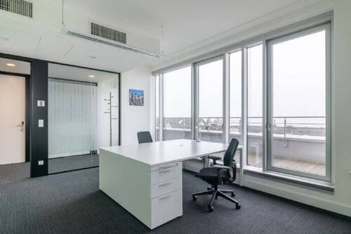 Bild 9 - Privater Büroraum für 2 Personen 10 sqm in Regus Sachsenhausen