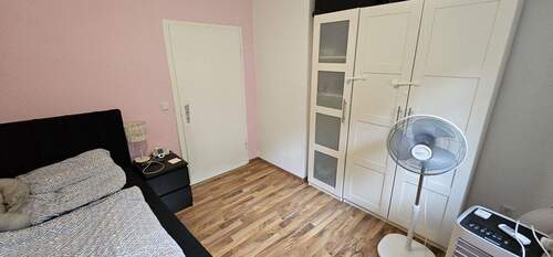 Schlafzimmer Haus 2 - 