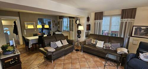 Wohn-/Esszimmer - 7 Zimmer Mehrfamilienhaus, Wohnhaus zum Kaufen in Gelsenkirchen