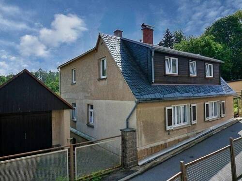 Straßenansicht - 7 Zimmer Mehrfamilienhaus, Wohnhaus in Auerbach