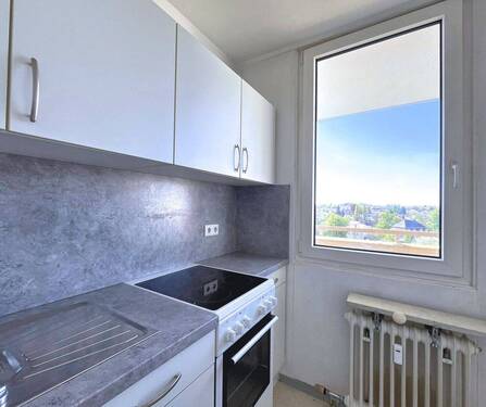 Küche mit Blick ins Grüne - 1 Zimmer Einfamilienhaus in Markt Schwaben