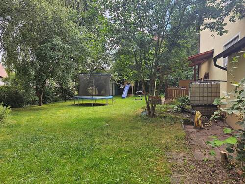 Sehr großer Garten - Mehrfamilienhaus, Wohnhaus mit 270,00 m² in Wilhermsdorf zum Kaufen