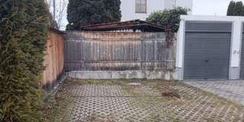 oberirdischer Stellplatz - 