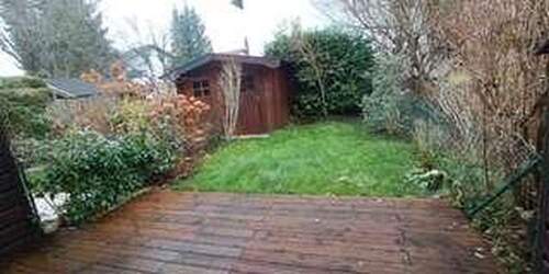 Garten mit Gerätehaus - Reihenmittelhaus mit 110,00 m&sup2; in Eichenau zur Miete