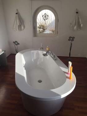 Wohlfühl Badezimmer - Einzigartige Architektenwohnung über 3 Ebenen im Zentrum von Bad Meinberg