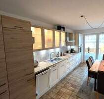 3-Zimmer-Wohnung in zentraler Lage mit Garage und Stellplatz - Glinde