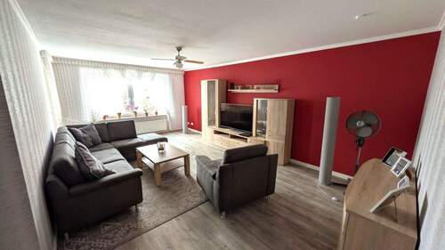 Wohnzimmer - 3 Zimmer Etagenwohnung zur Miete in Glinde