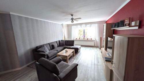 Wohnzimmer (1) - 3 Zimmer Etagenwohnung in Glinde