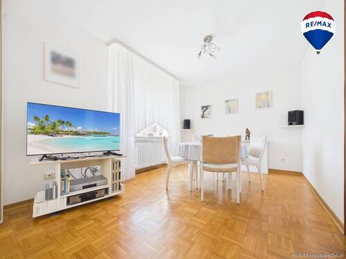 REMAX Immobilien DeLux Einfamilienhaus Esszimmer Führweiler Mark Borowicz - Einfamilienhaus zum Kaufen in Rehlingen-Siersburg / Fürweiler