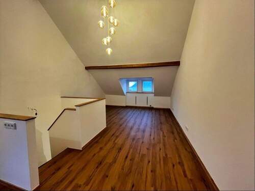 Dachstudio / Wohnraum - 