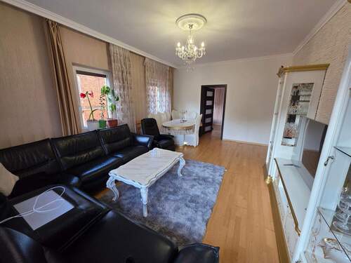 20260305_154941.jpg - 4 Zimmer Etagenwohnung zum Kaufen in Schwabach