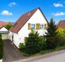 Einfamilienhaus mit Garage und gepflegtem Garten - Mettlach / Keuchingen
