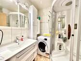 Gepflegtes Badezimmer - 