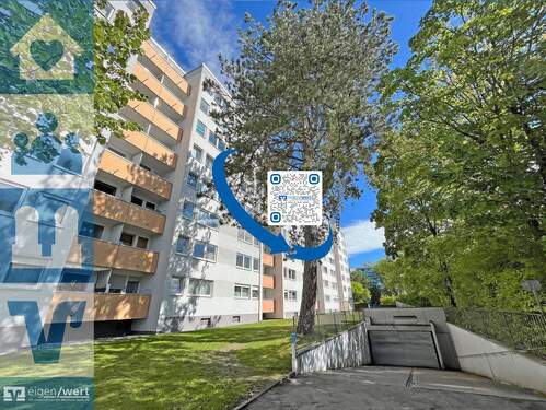Außenansicht des Mehrfamilienhauses in Solln ogulo - Vollmöblierte 2-Zimmer-Wohnung mit Alpenblick und Südbalkon